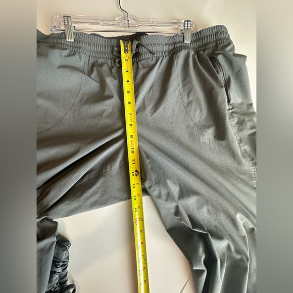 KUHL Sz 2X Freeflex Move Soft and Light Weight freeflex performance Blend Fabric - Picture 12 of 16